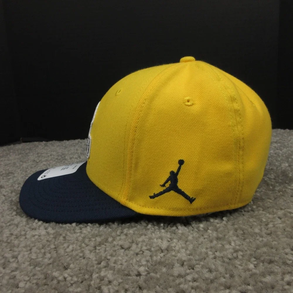 Michigan Wolverines Hat Cap Mens Fitted Medium Large Yellow Helmet Logo Jordan